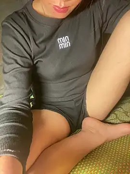 Linda-babyy webcam