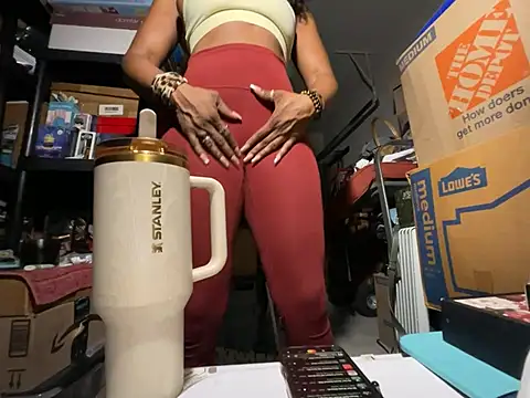 wynterheat live cam on StripChat