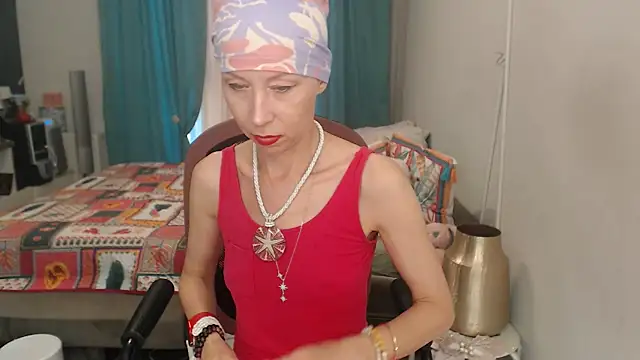 LuxuryNika