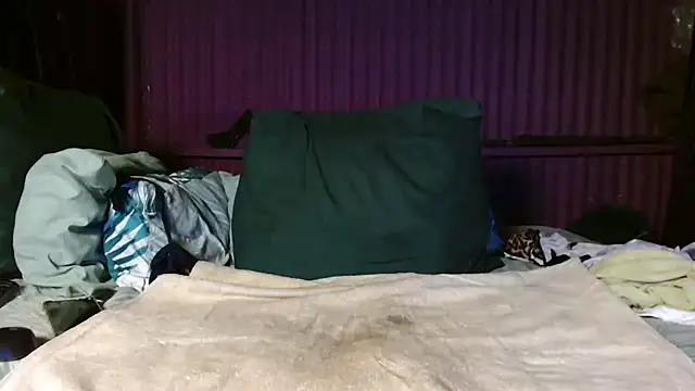 Bustyboobs02xx live cam on StripChat