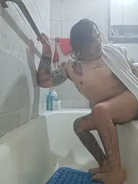 Rueditasss live cam on StripChat