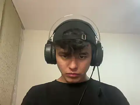 ToddWarren live cam on StripChat