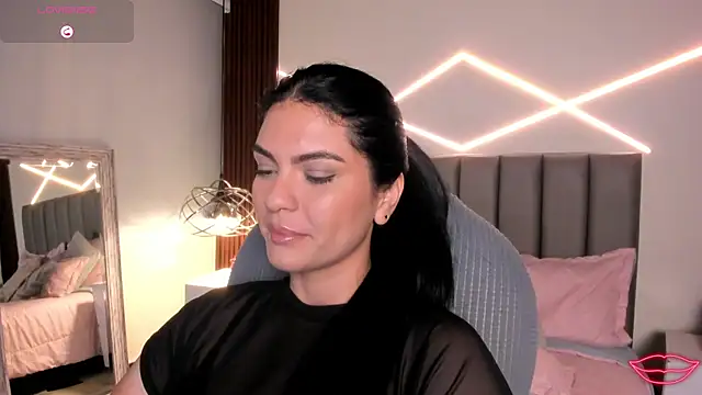 Veronicalanx1 live cam on StripChat