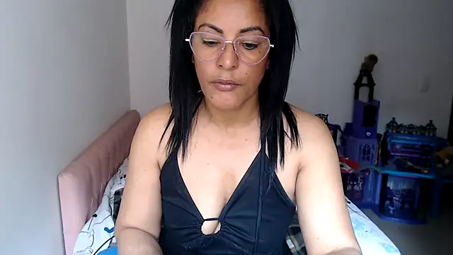 kateleyagrey webcam