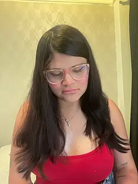 dayis_butera live cam on StripChat