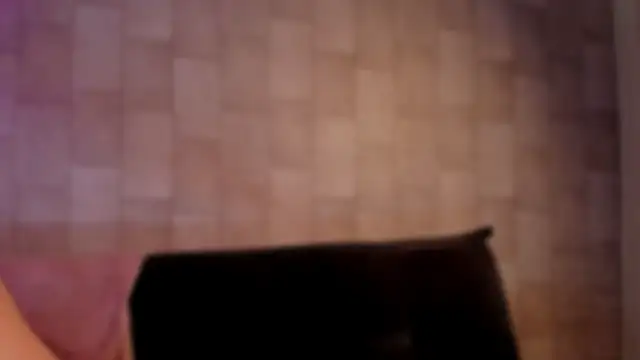sara_doll77 live cam on StripChat