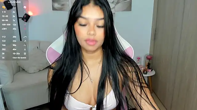 haileyflorez_ live cam on StripChat