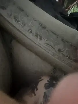 Yeisonfeli live cam on StripChat