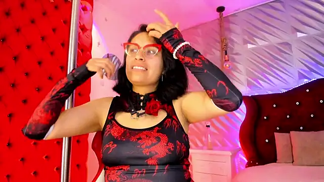 Roxanne_Han webcam
