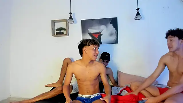 tyler_twink_boy webcam