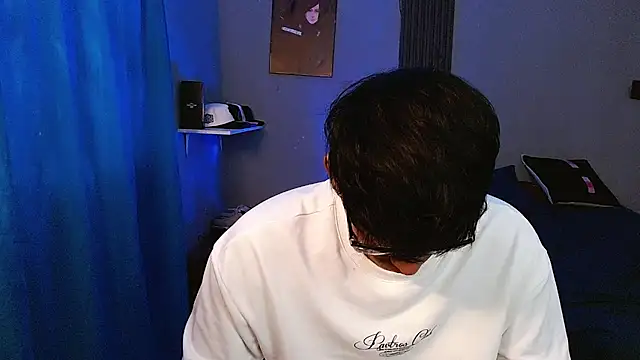 Mr_yisuzz webcam