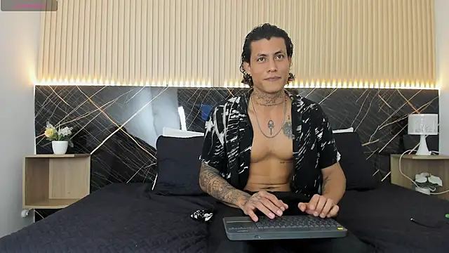 Damian_romanoff_ webcam