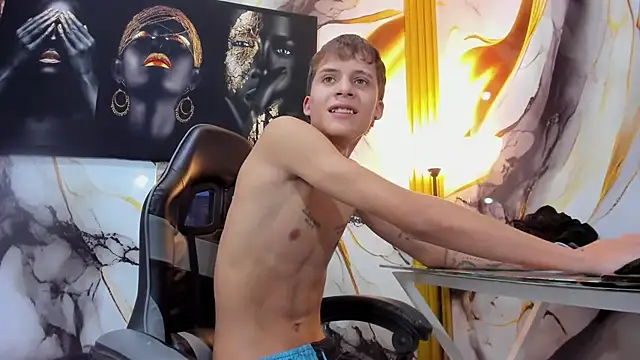 mono_blonde (M twink) - Masturbate with my and show dick