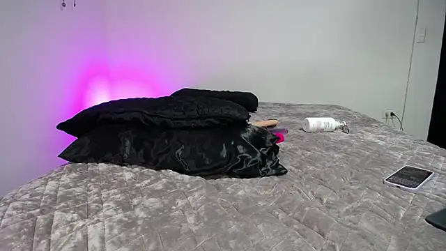 liluciana (F young) - Open ass