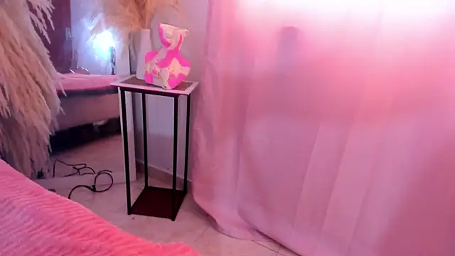 AMAIAA_LOVE webcam