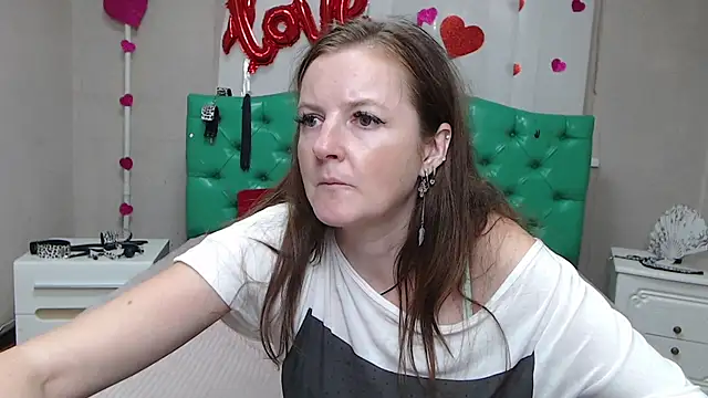 MeganPirs webcam