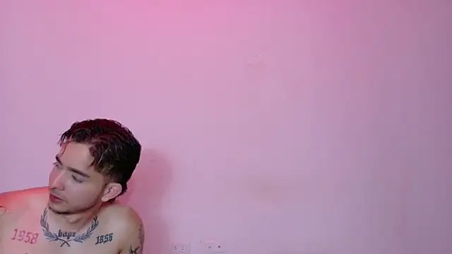 AliceandMax webcam