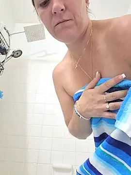 NikkiBlisss live cam on StripChat