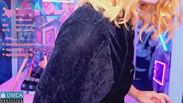 nena_cupcake_ webcam