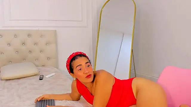 charlotte_dante212 webcam