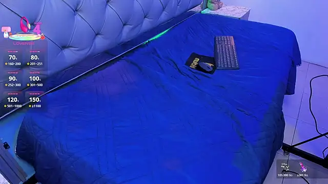 SamBlack_ live cam on StripChat