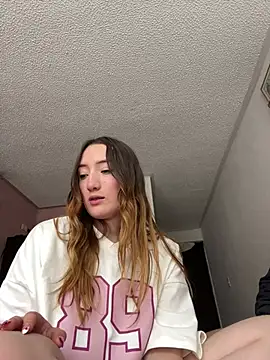 Valery_Salmons webcam