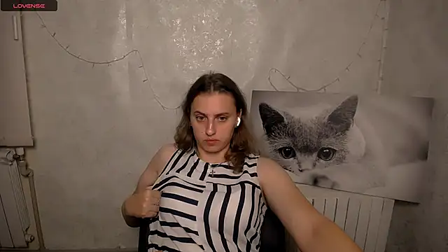 amandadimond_ (F young) - ice water show