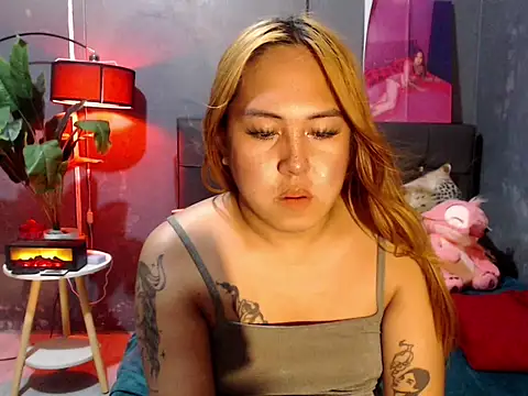 Chandria_Wilson webcam