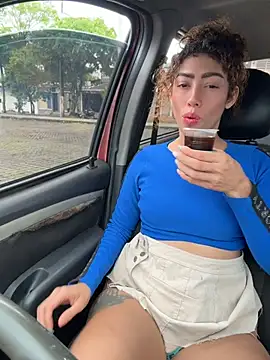 roxyrougee webcam