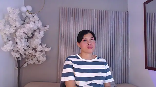 Kitty_Desire2 webcam