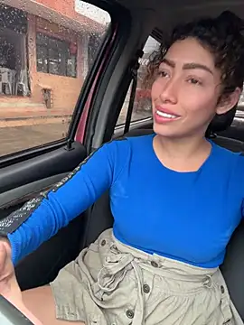 roxyrougee webcam