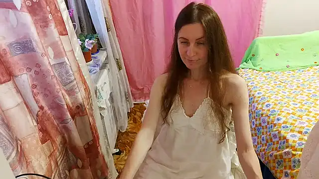 goddessthumbelina - GoddessThumbelina's free webcam - UK Sex Cams