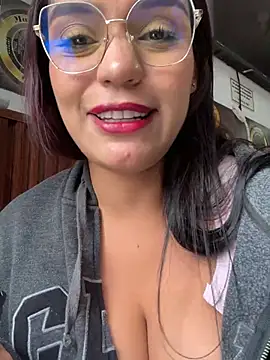 Sara-77 webcam