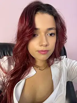amber_sparkle live cam on StripChat