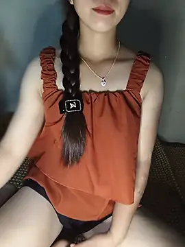 Fiona_2026 live cam on StripChat