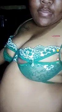 ChubbyMidgetxxx19 webcam