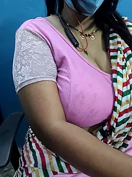 tamil_vennila_ (F milf) - Bra show