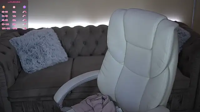 OliviaMoore_ webcam