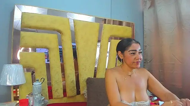 VikyThomsonn webcam