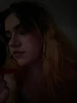NikkiNix