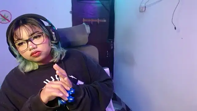 kimy_19 webcam