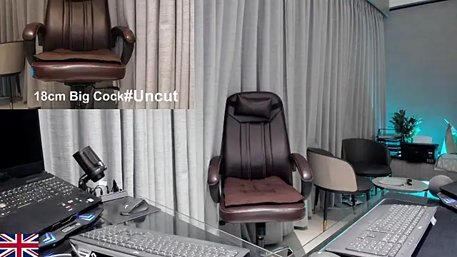 OnlineBossUK live cam