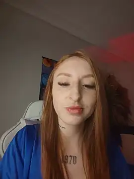 Bennuluspeach_ live cam on StripChat