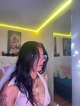 SamathaMay live cam on StripChat