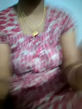 Tamil_Hot_HoneyBee live cam on StripChat