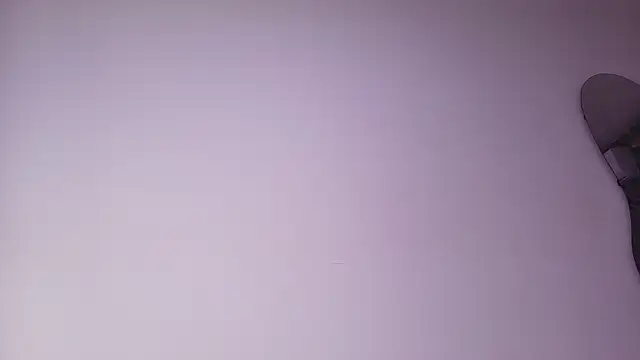 anais_dl live cam on StripChat