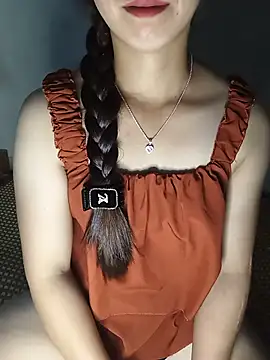 Fiona_2026 live cam on StripChat