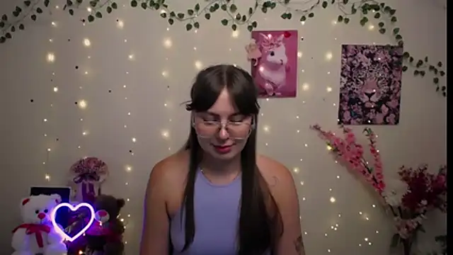 Amanda_Bright_ live cam on StripChat
