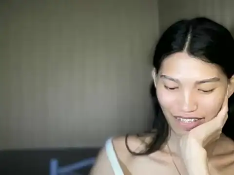 Yourgoddess_jayve live cam on StripChat