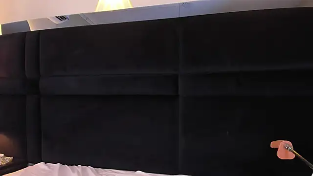 LiaTink live cam on StripChat